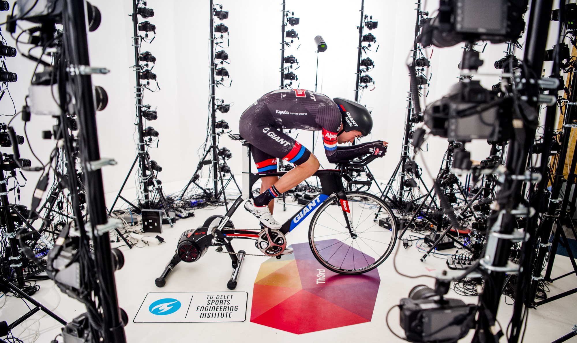 Tom Dumoulin. 3D camera's. Th3rd. TU Delft. FOTO MARCO DE SWART